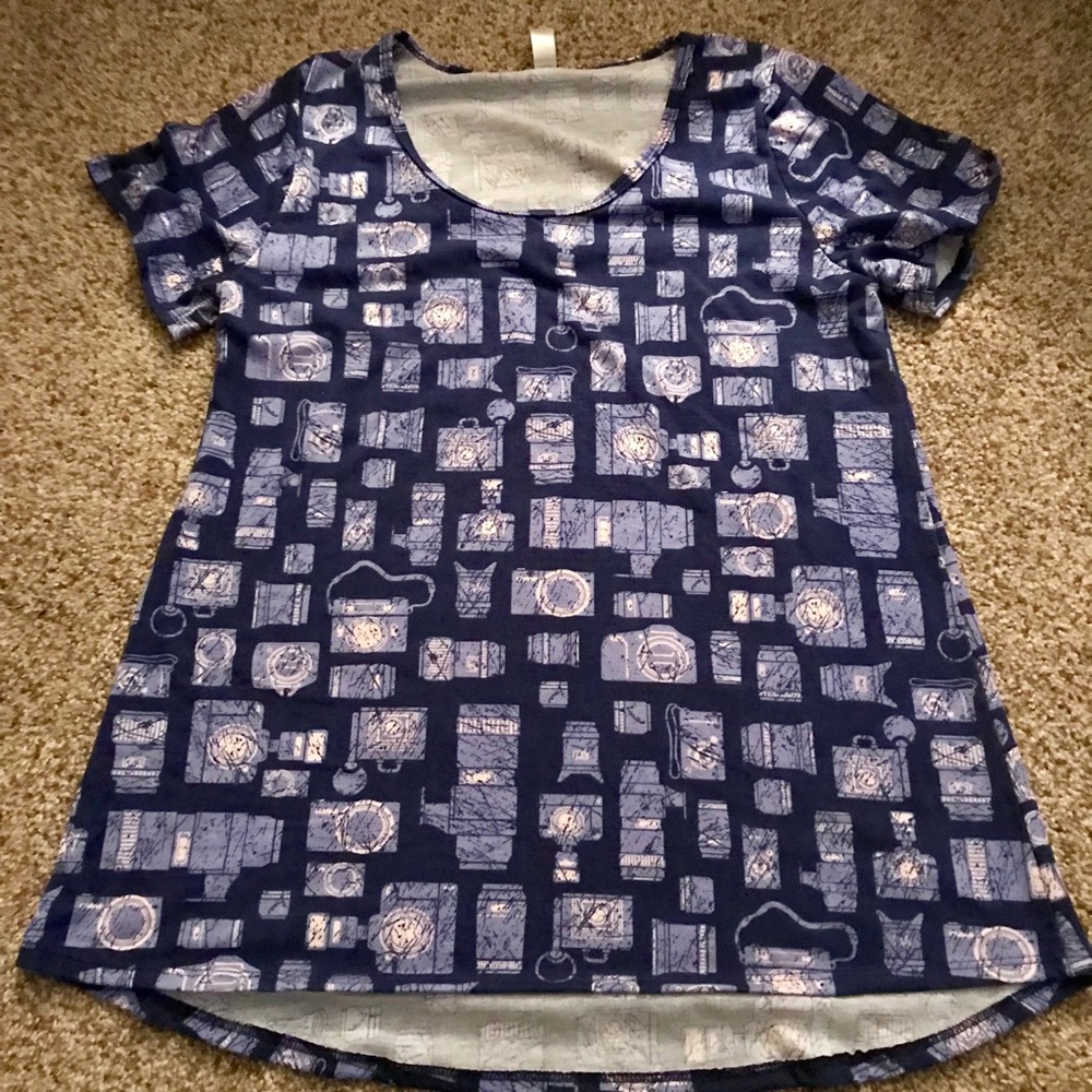 Lularoe Camera Print TEE